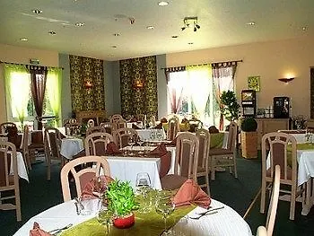 Restaurant Des Portes De Meuse מלון נאנסי